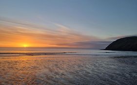 Impeccable Beachfront 2-Bed Cottage In St Bees